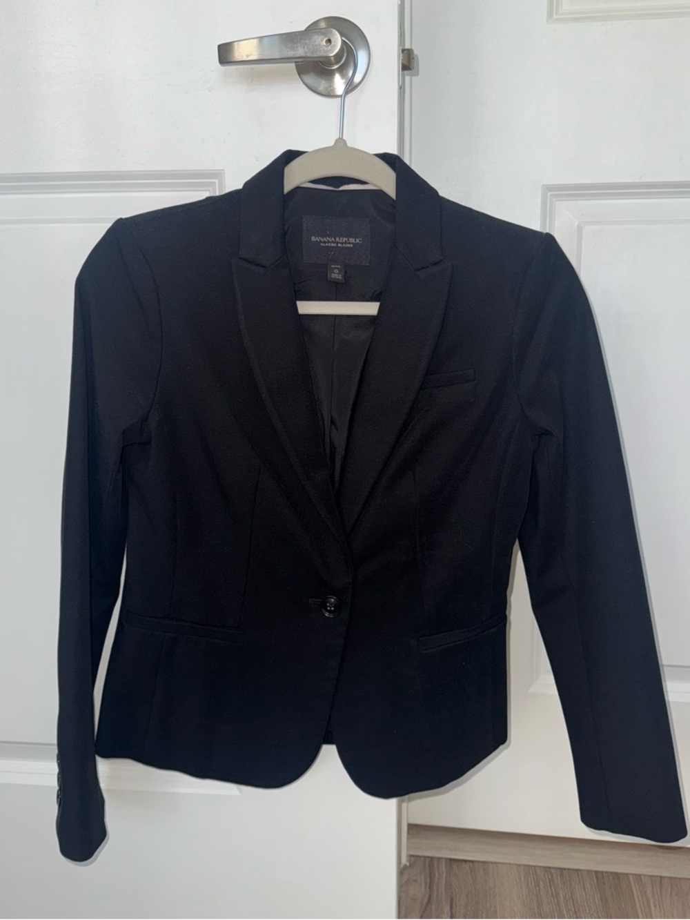 Banana Republic Black Women's Single-Button Blazer